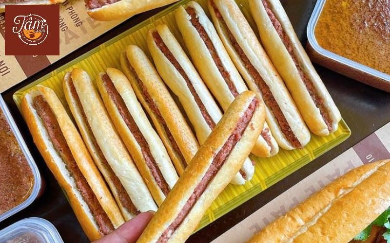 đặc sản bánh mì que Hải Phòng 