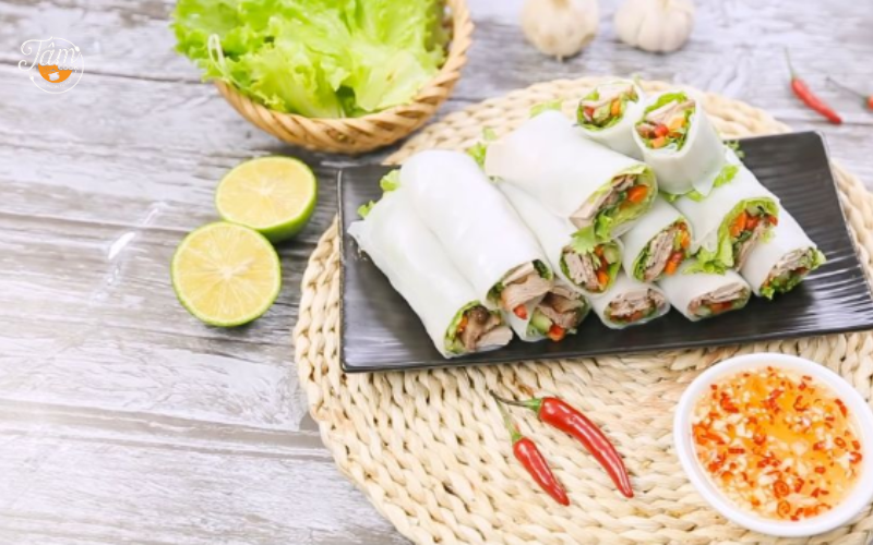 phở cuốn thập cẩm