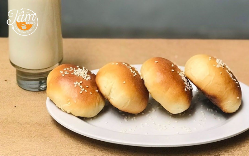 Cach-lam-banh-mi-bo-sua