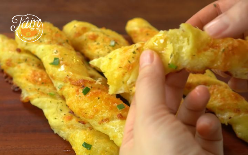 bánh mì que phô mai