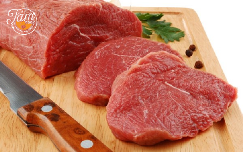 cách làm bò bít tết sốt tiêu đen