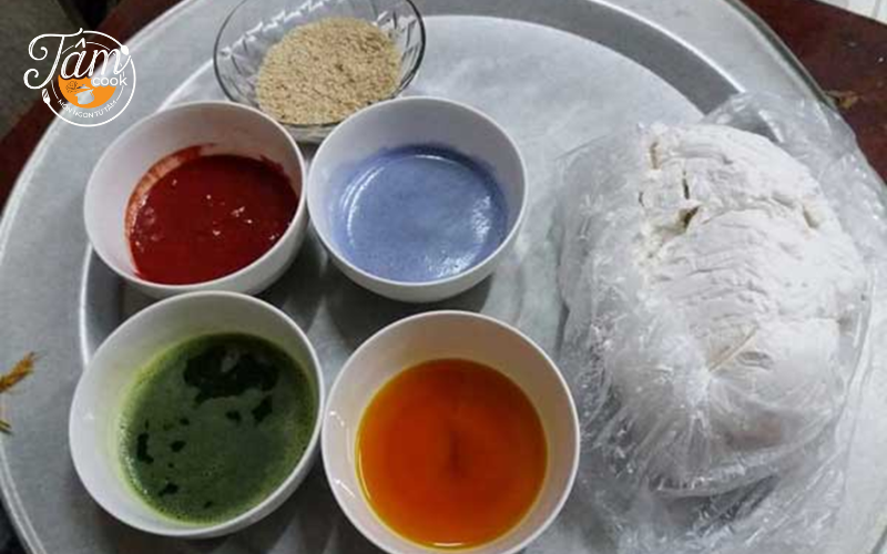 cach lam banh troi nuoc 9