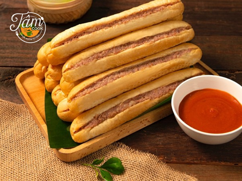 mô hình bán bánh mì que lưu động