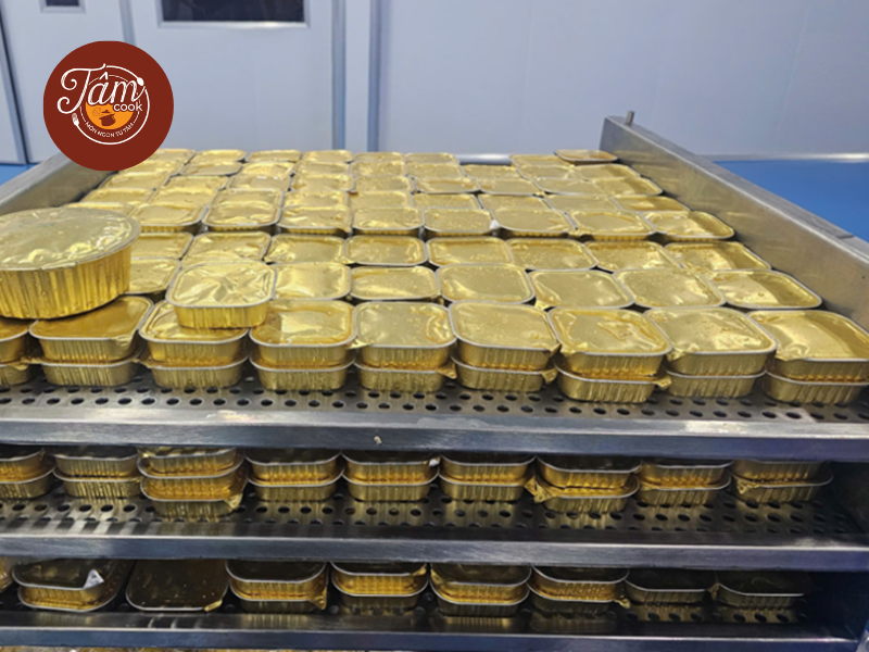 Pate tiệt trùng đóng hộp