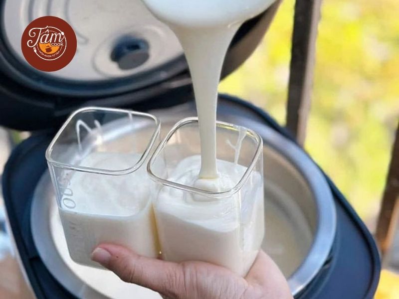 cách làm sữa chua úp ngược tại nhà