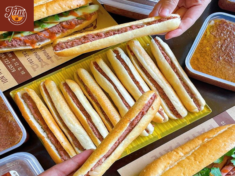 Bánh mì ăn với gì ngon? 10+ gợi ý hấp dẫn cho bữa sáng dinh dưỡng từ Tâm Cook Bánh mì ăn với gì ngon? 10+ gợi ý hấp dẫn cho bữa sáng dinh dưỡng từ Tâm Cook