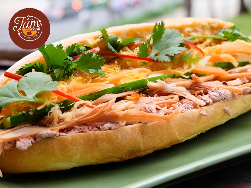 Bánh mì que khác gì so với bánh mì thường như thế nào? Bánh mì que khác gì so với bánh mì thường