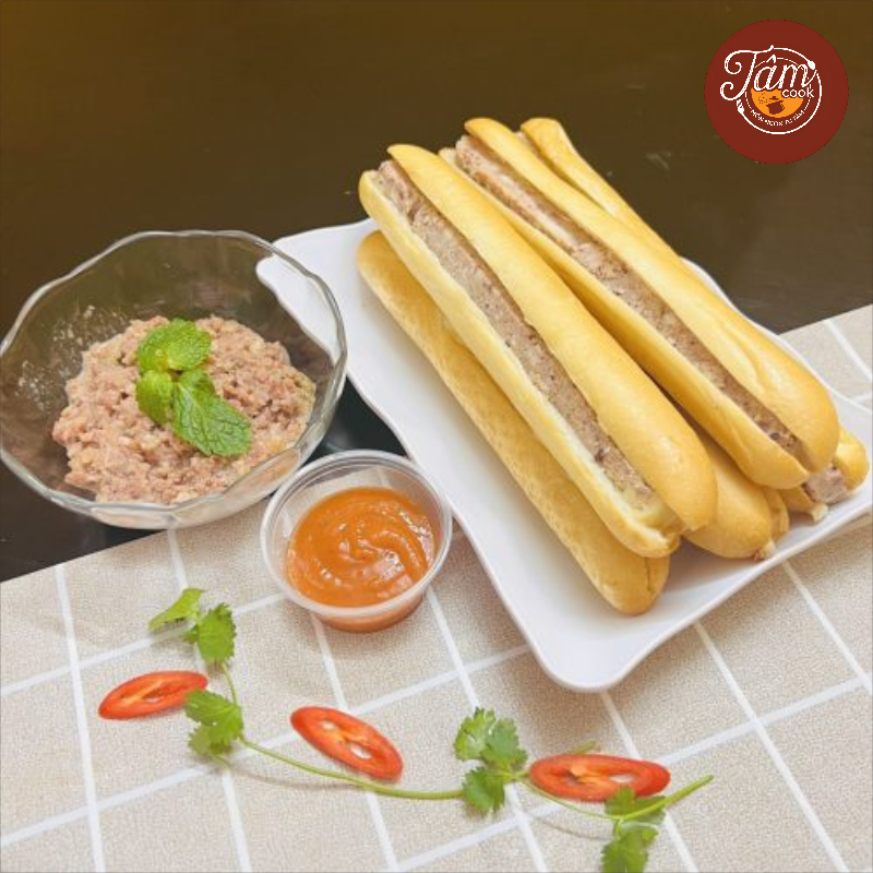 bánh mì que chính hiệu Hải Phòng