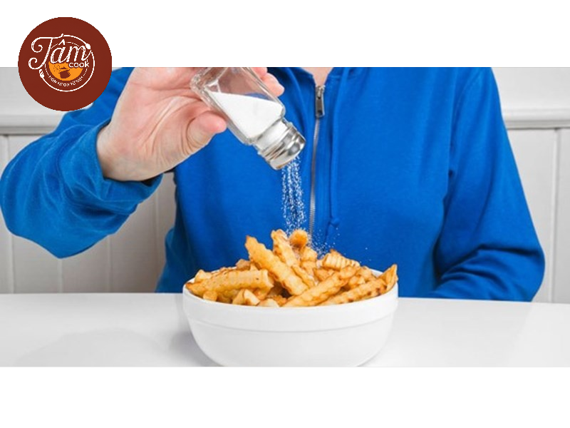 loại thực phẩm không nên ăn khi bị tăng huyết áp