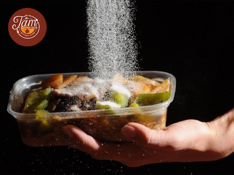 người huyết áp cao không nên ăn gì?