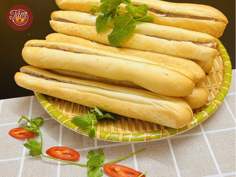 Nướng bánh mì que bằng nồi chiên không dầu giòn ngon như ngoài tiệm nướng bánh mì que bằng nồi chiên không dầu
